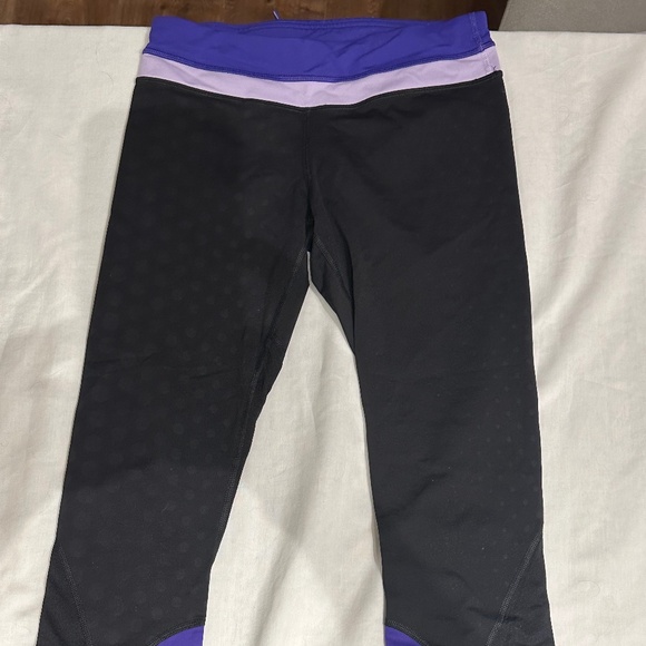 Lululemon Capri leggings - Picture 1 of 4